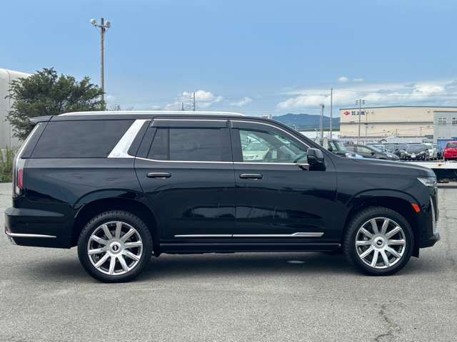 CADILLAC ESCALADE