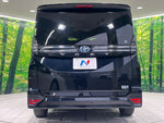 VOXY HYBRID
