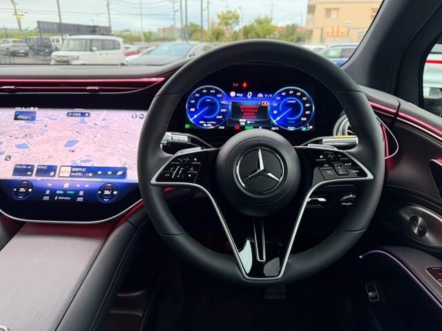 MERCEDES BENZ EQS SUV