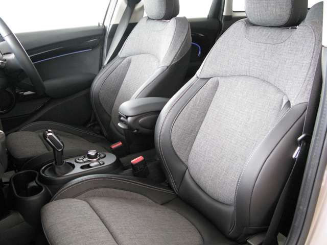 MINI COOPER D 5DOOR