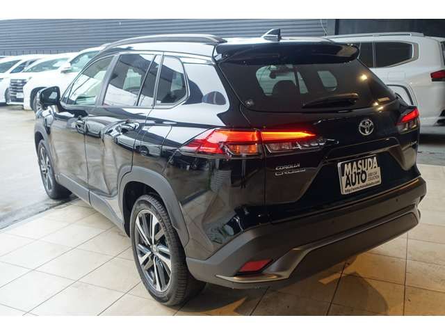 COROLLA CROSS HYBRID
