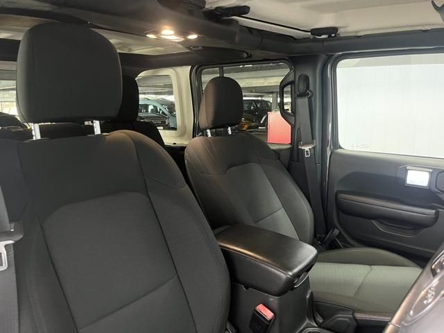 JEEP WRANGLER UNLIMITED
