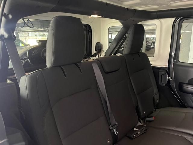 JEEP WRANGLER UNLIMITED