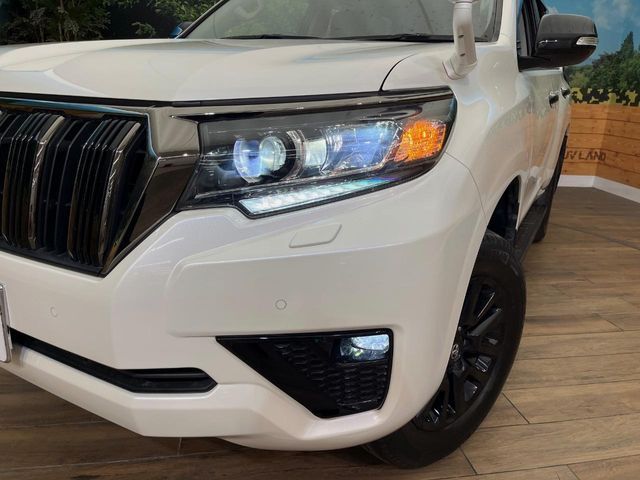 LANDCRUISER PRADO