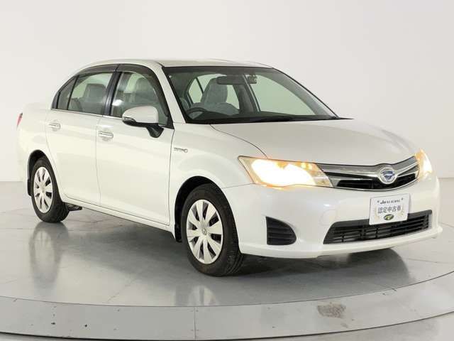 COROLLA AXIO HYBRID