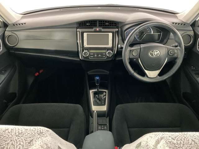 COROLLA AXIO HYBRID