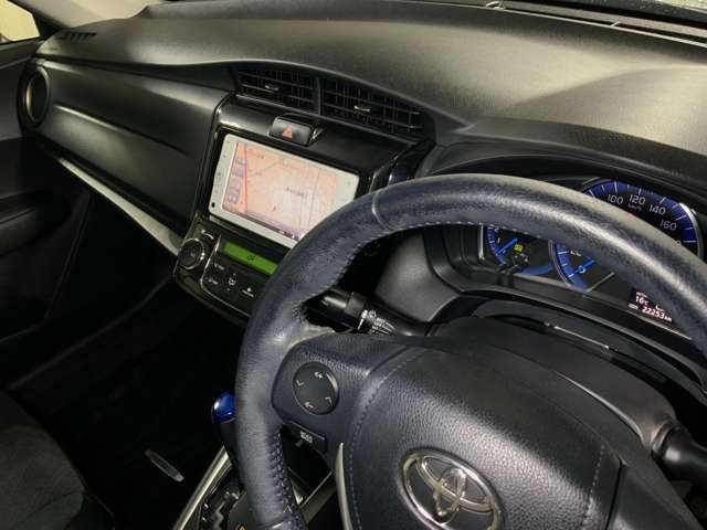 COROLLA AXIO HYBRID