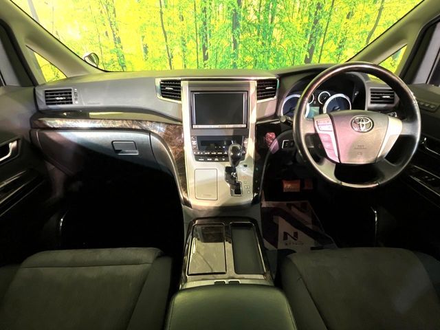 ALPHARD hybrid 4WD