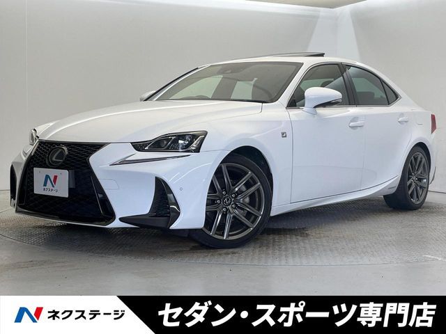 LEXUS IS300h