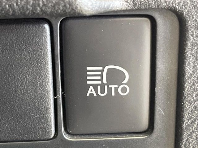 LEXUS IS300h