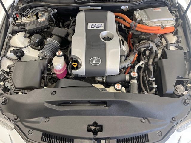 LEXUS IS300h