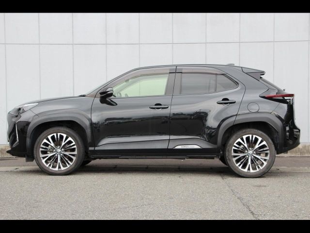YARIS CROSS HYBRID