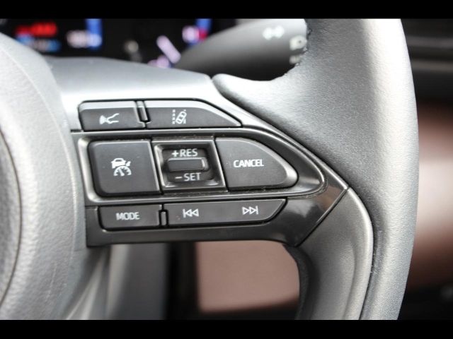 YARIS CROSS HYBRID