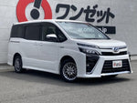 VOXY HYBRID