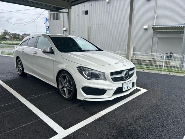 MERCEDES BENZ CLA Shooting Brake