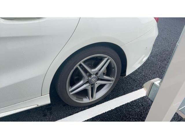 MERCEDES BENZ CLA Shooting Brake