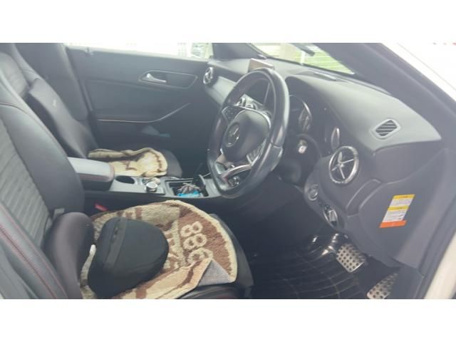 MERCEDES BENZ CLA Shooting Brake