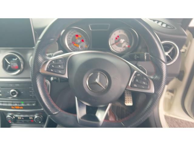 MERCEDES BENZ CLA Shooting Brake