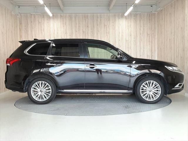 OUTLANDER PHEV
