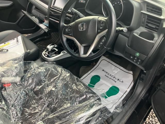 FIT HYBRID 4WD