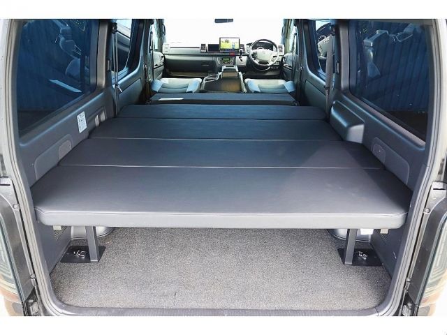 HIACE van 2WD