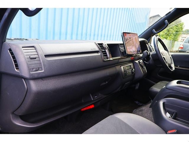 HIACE van 2WD