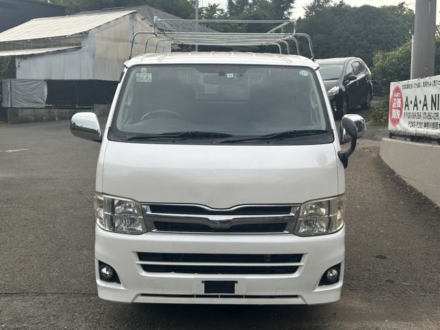 HIACE van 4WD