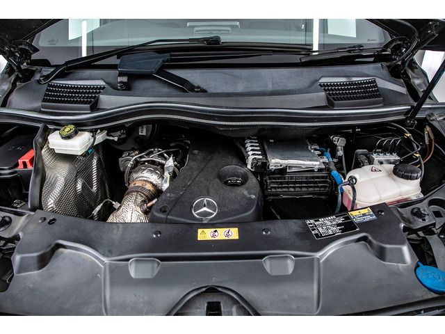 MERCEDES BENZ V class