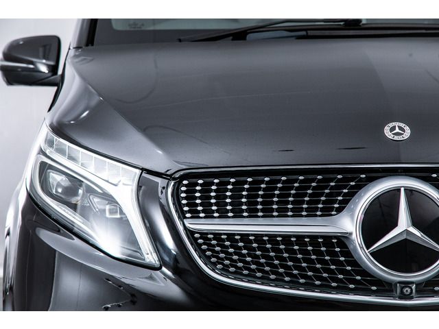 MERCEDES BENZ V class