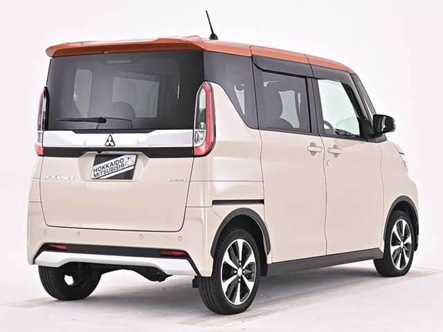 ek X SPACE 4WD