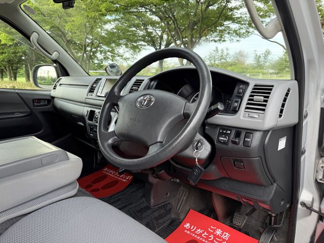 HIACE van 4WD