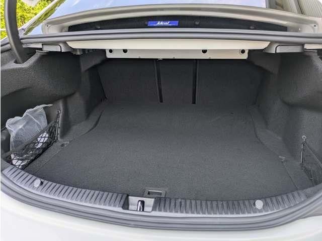 MERCEDES BENZ C class sedan HYBRID