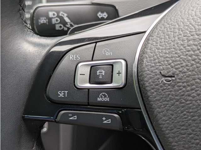 VOLKSWAGEN GOLF Alltrack