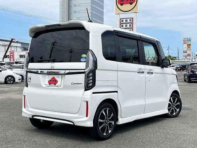N BOX CUSTOM