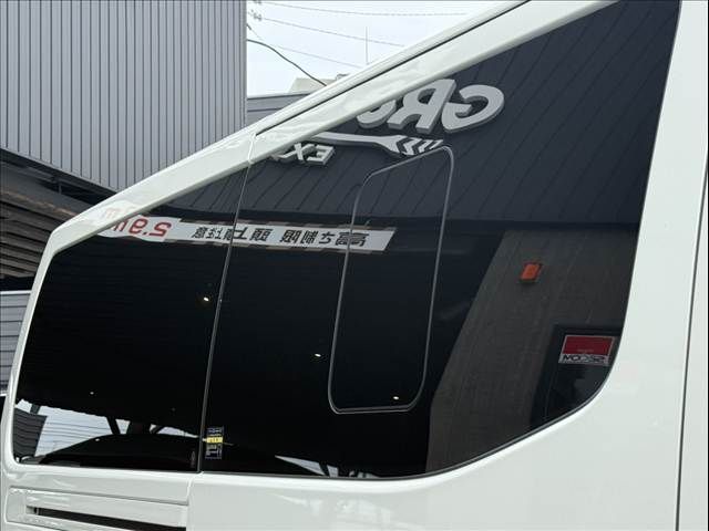 NV350 CARAVAN