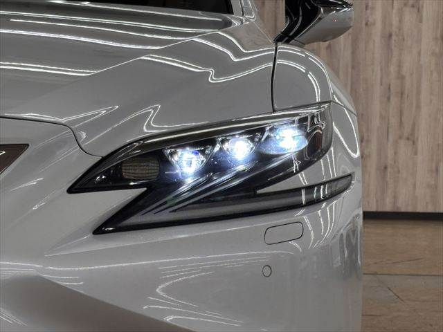 LEXUS LS500h