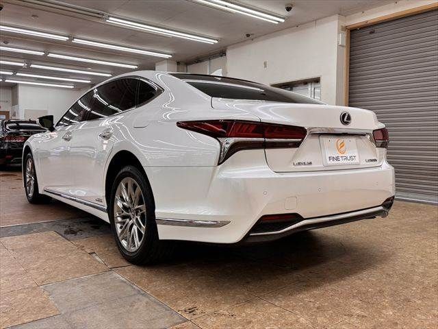 LEXUS LS500h