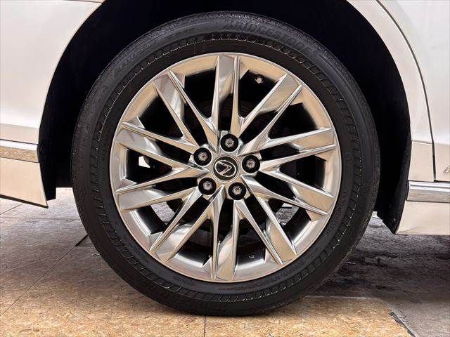 LEXUS LS500h