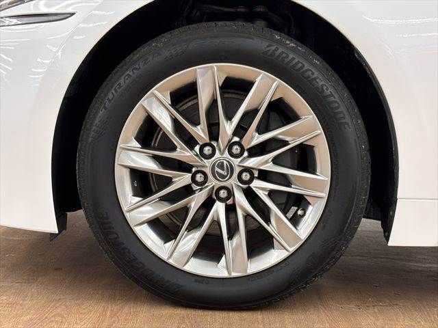 LEXUS LS500h