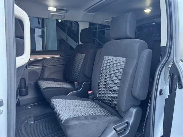 DELICA D:5 4WD