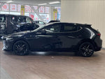 MAZDA3 FASTBACK