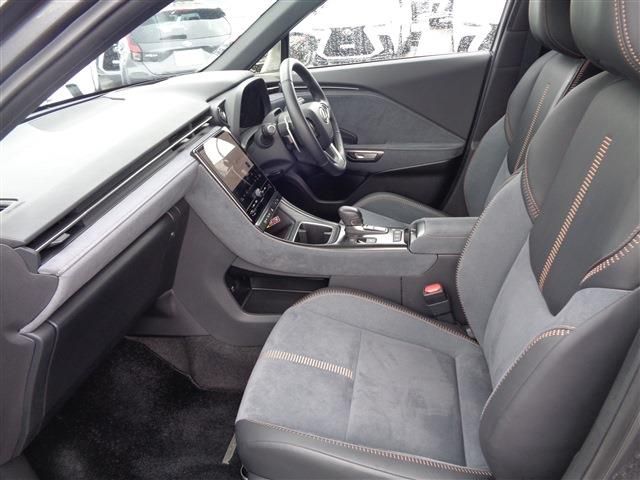 LEXUS LBX
