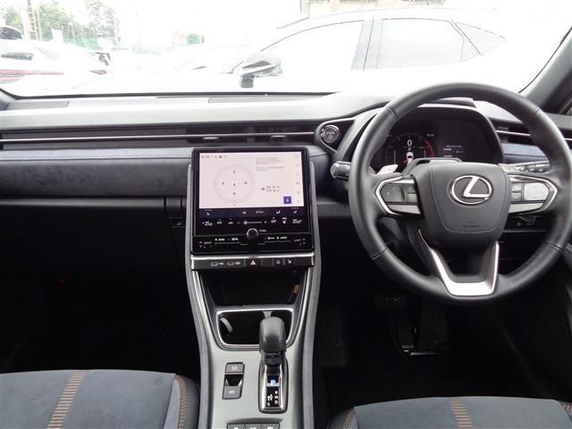 LEXUS LBX