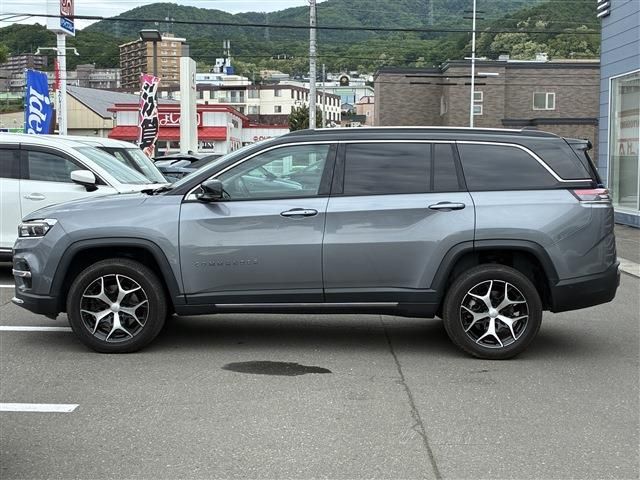 JEEP COMMANDER