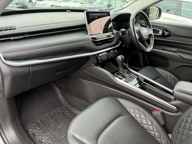 JEEP COMMANDER