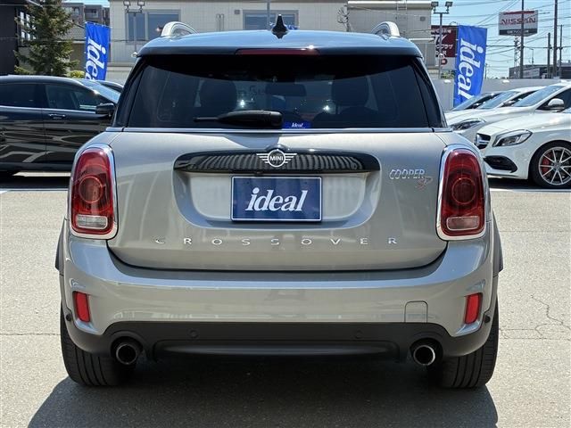 BMW MINI COOPER SD CROSSOVER