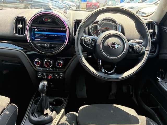 BMW MINI COOPER SD CROSSOVER