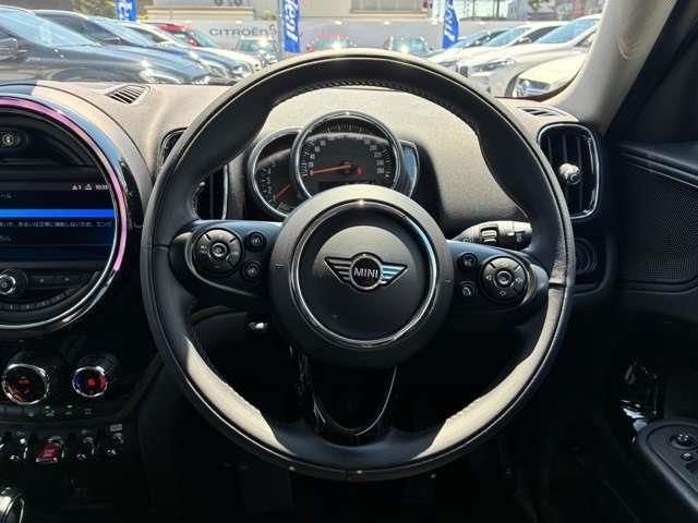 BMW MINI COOPER SD CROSSOVER