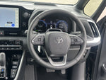 VOXY HYBRID