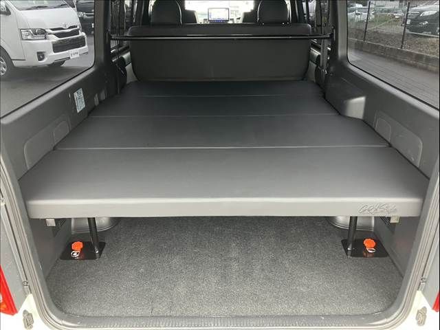 HIACE van 2WD